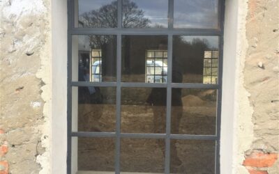 Ocelová okna ovčí farma